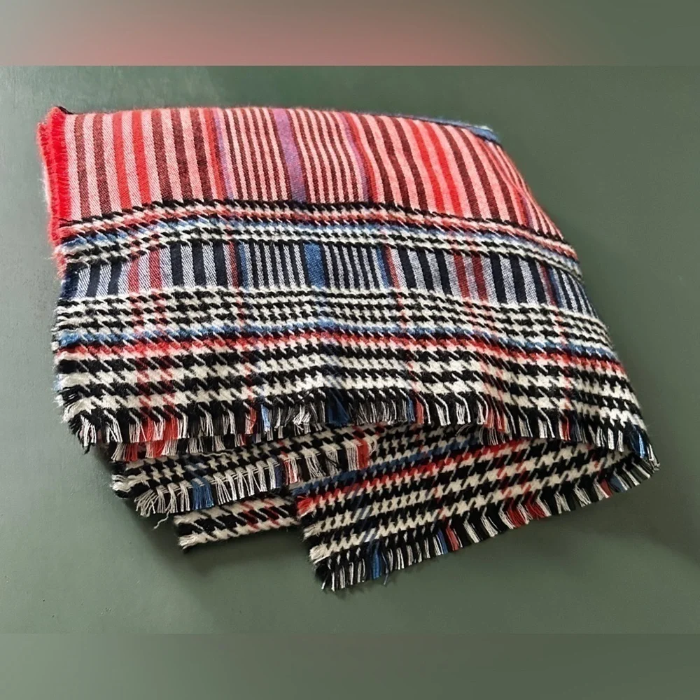 Banana Republic Plaid Multicolor Scarf